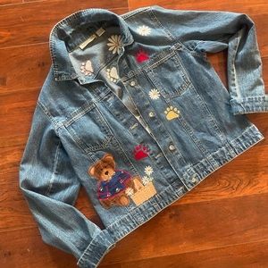 Rare Longaberger Boyd’s bear denim coat.  Perfect for basket/teddy bear lovers.